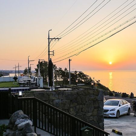 Plumeria Pension Jeju Extérieur photo