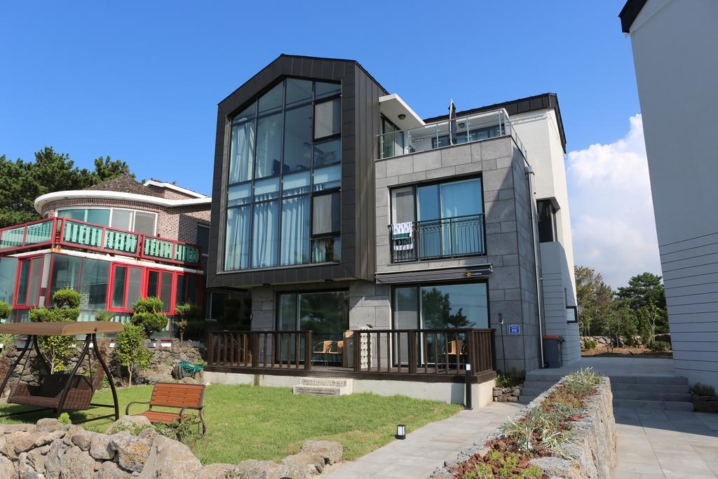 Plumeria Pension Jeju Extérieur photo